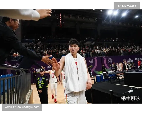杨瀚森因个人原因缺席国家队亚洲杯集训与比赛引发热议 杨瀚森因个人原因缺席国家队亚洲杯集训与比赛引发热议